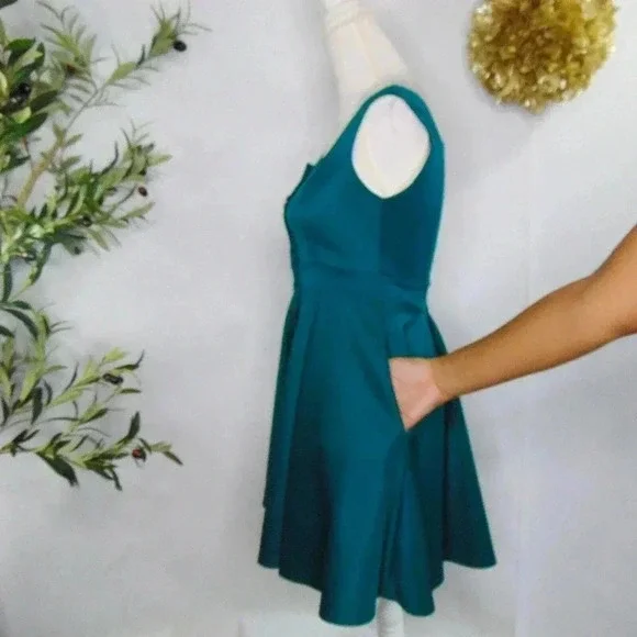 Alya Women's Button Front A- Line Green Short Sleeveless Dress Size XS - Picture 6 of 9